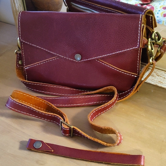 Portland Leather Handbags - Portland Leather Envelope Convertible Crossbody